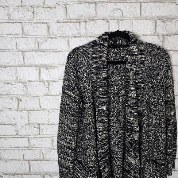 Forever 21 heavy sweater cardigan - Picture 10 of 16